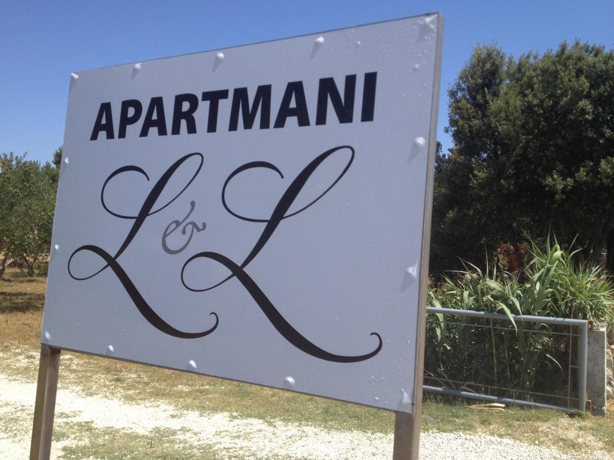 L&L Apartments Vir Extérieur photo